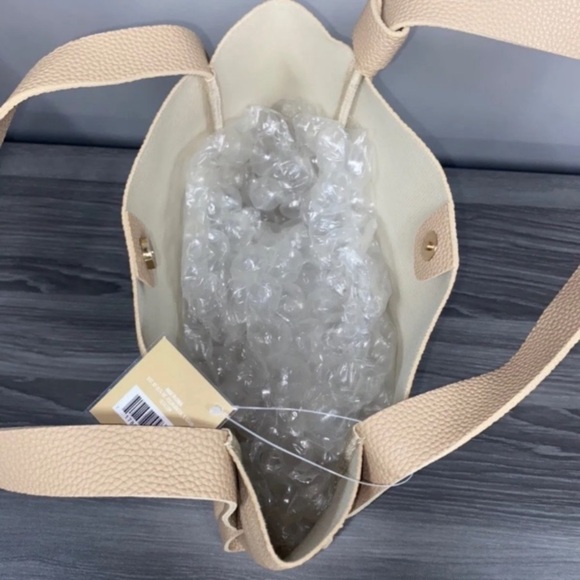 Ulta Beauty pebbled faux leather light brown tan shoulder tote bag NWT - Picture 3 of 16